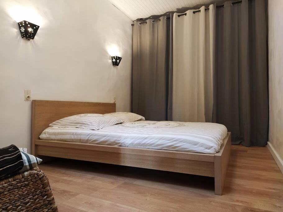 Bel Appartement Au Coeur De La Cite Medievale Sommières Eksteriør billede